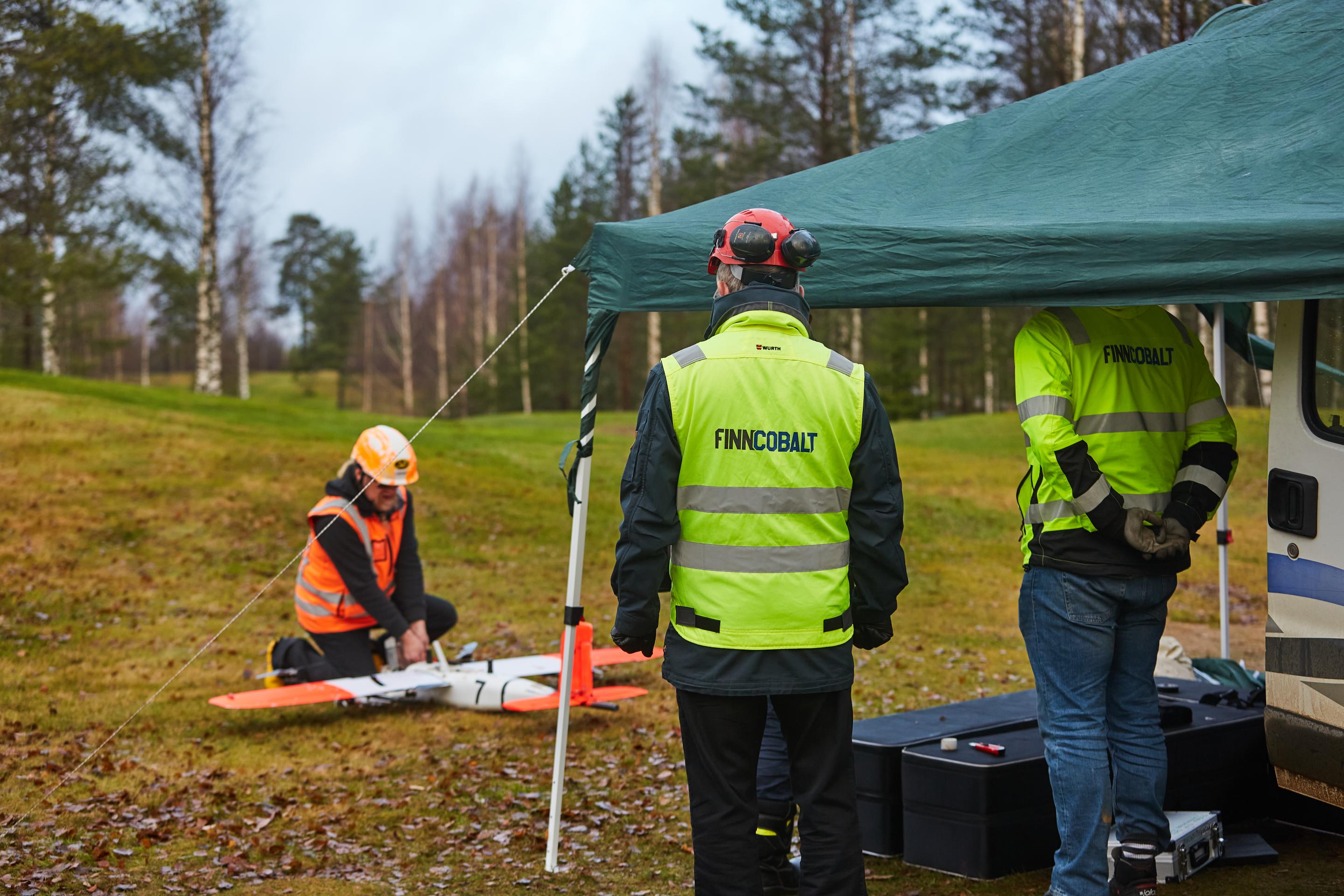 Core logging at Hautalampi, Finncobalt site